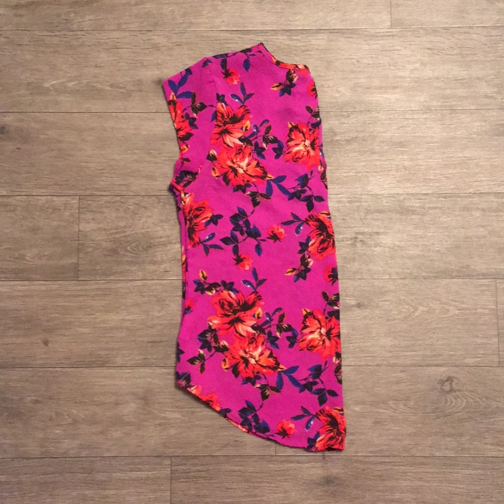 Floral print blouse 💜❤️🧡💛🖤